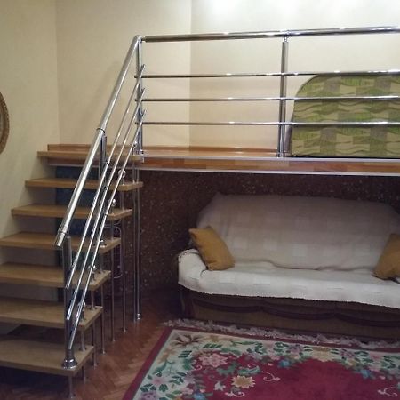 Pleasurable Apartment Near The Khotkevych Palace Lviv Eksteriør billede