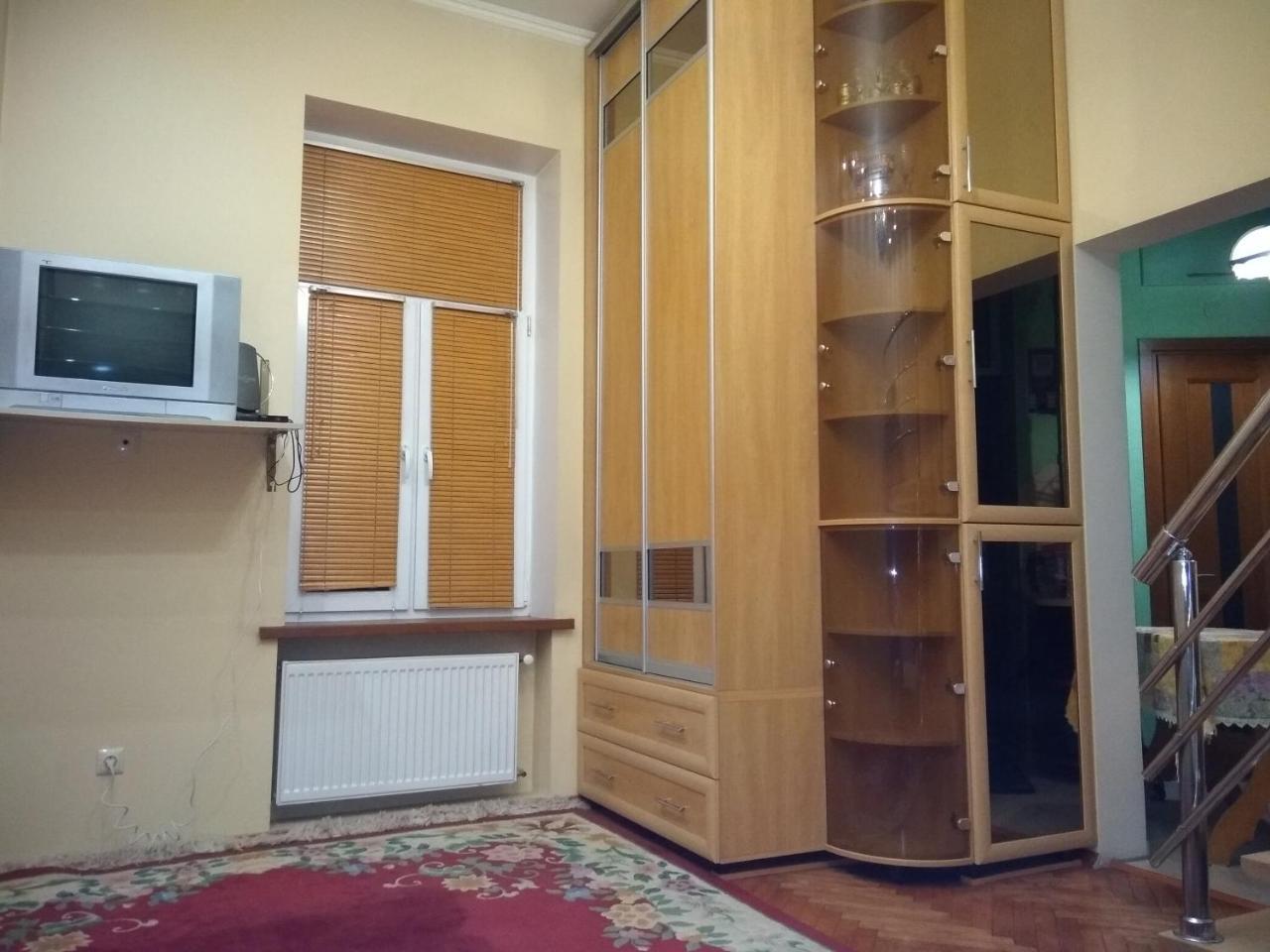 Pleasurable Apartment Near The Khotkevych Palace Lviv Eksteriør billede